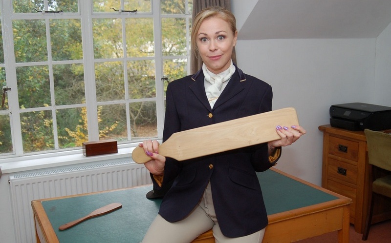 Lucy Lauren - Desire for Discipline - M - FirmHandSpanking - HD/720p
